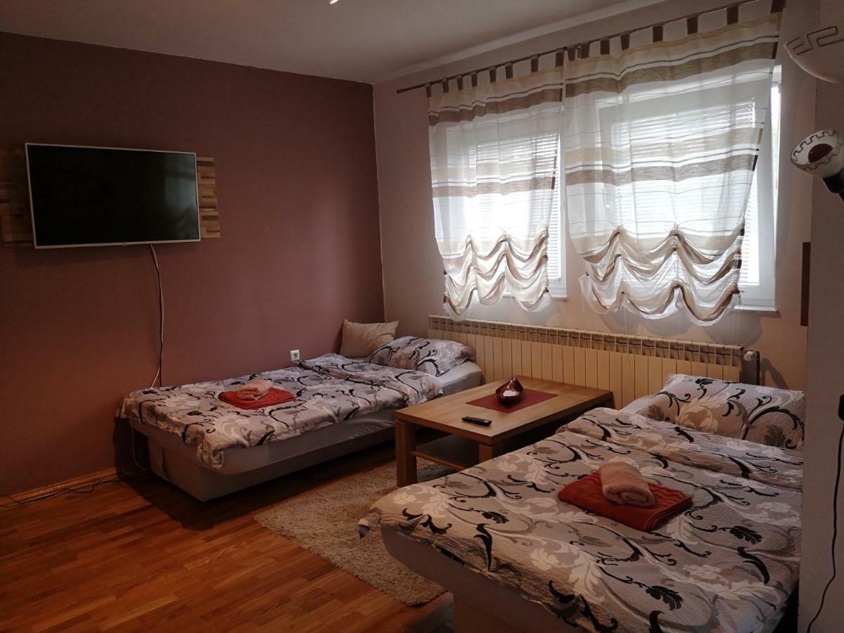 Apartment Igor - Holiday Home Ostarije Εξωτερικό φωτογραφία